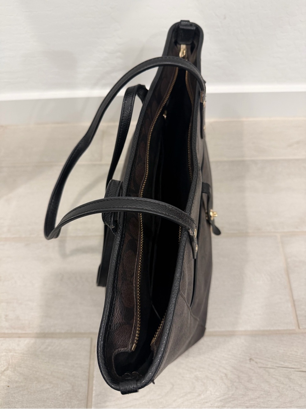 Coach Brown Signature Canvas Tote with Black Accents and Gold Hardware - Picture 2 of 7